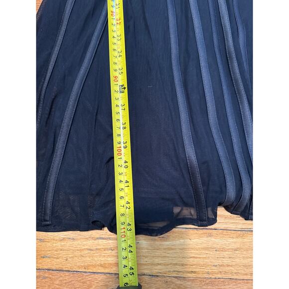 Tadashi Dress Sleeveless Double V Midi Cocktail Evening Mesh Black Womens Size M - Picture 11 of 11